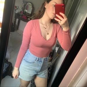 Pink long sleeve semi-cropped shirt 💖